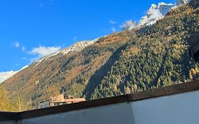 Cocon au cœur de Chamonix avec parking gratuit